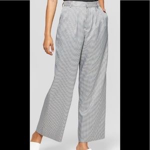 Prologue dress pants w/pleated front & pockets